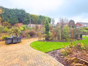 Photo 4- click for photo gallery